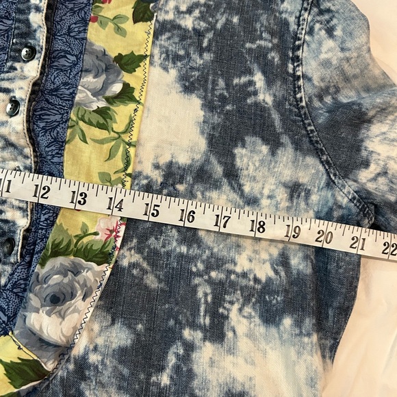 UPCYCLED HANDMADE Patchwork Quilted Cottagecore Denim Sunflower‎ Shirt Boho L - Picture 9 of 12